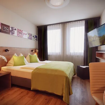 Hotel Peterhof - REOPENING November 2026-3